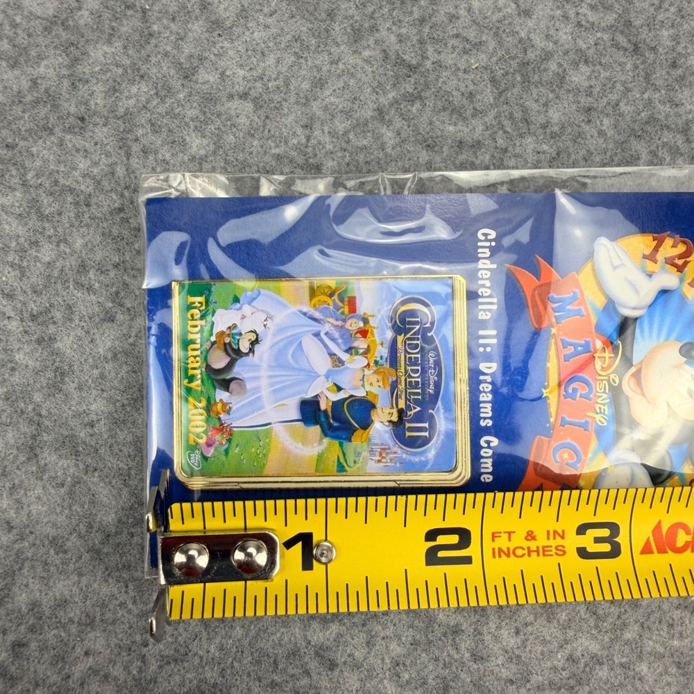 Disney Store 12 Months of Magic February 2003 Cinderella II Dreams Come True Pin - Picture 7 of 7